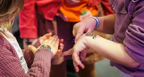 Plaktattoos-Museumnacht-kinderen